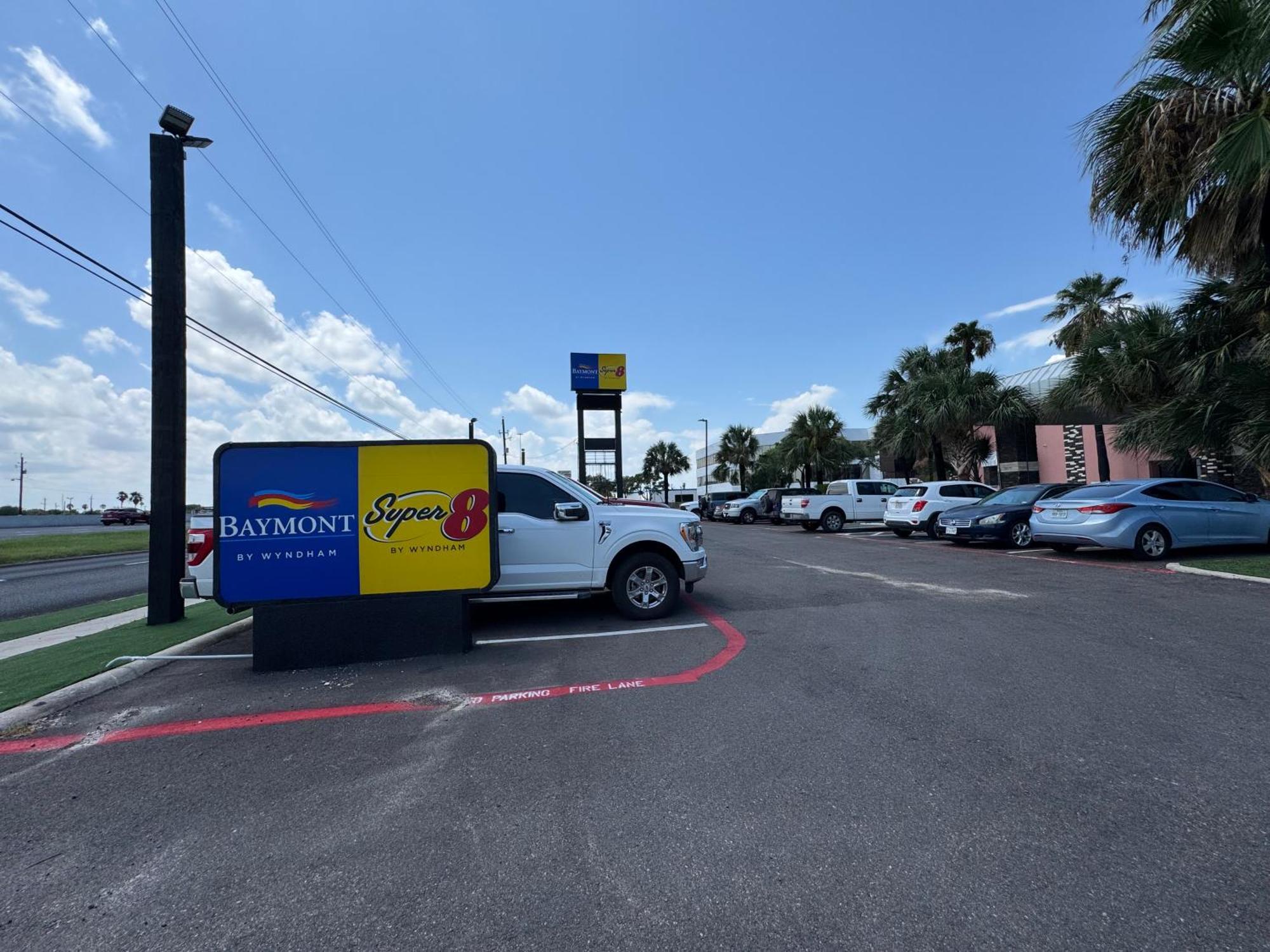 Hotel Baymont By Wyndham Corpus Christi Airport Exterior foto